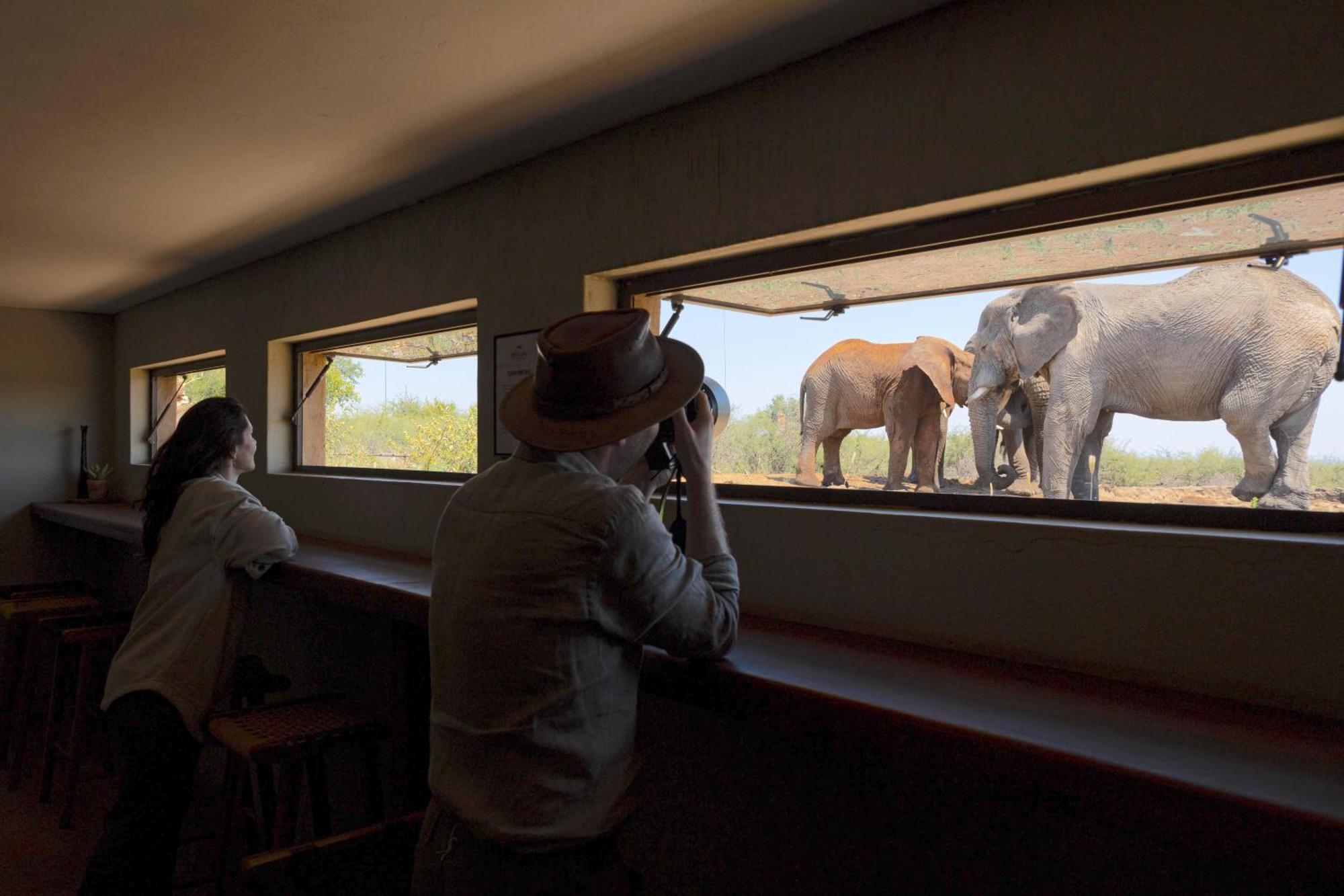 Rhulani Safari Lodge Madikwe Game Reserve Exterior photo