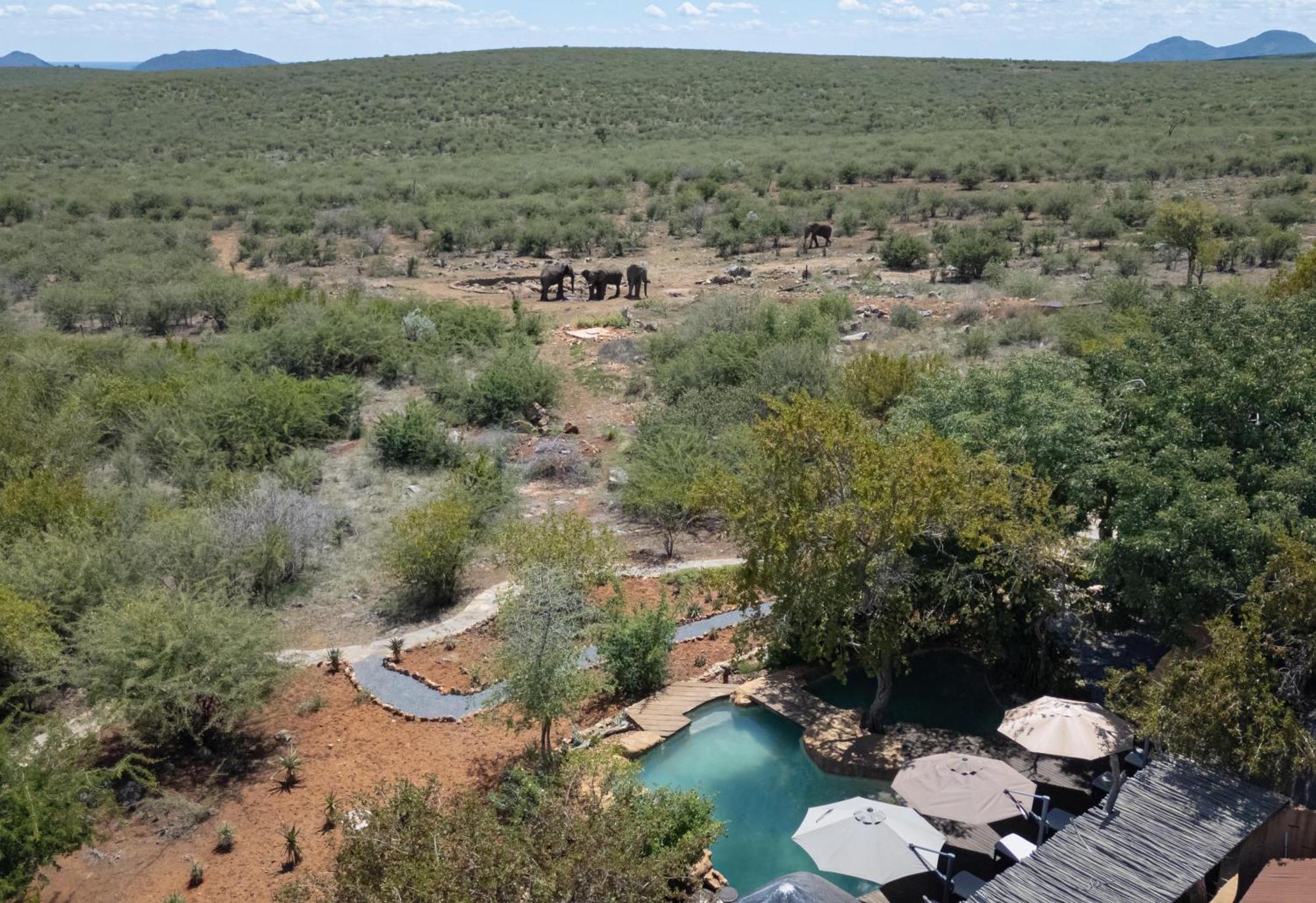 Rhulani Safari Lodge Madikwe Game Reserve Exterior photo