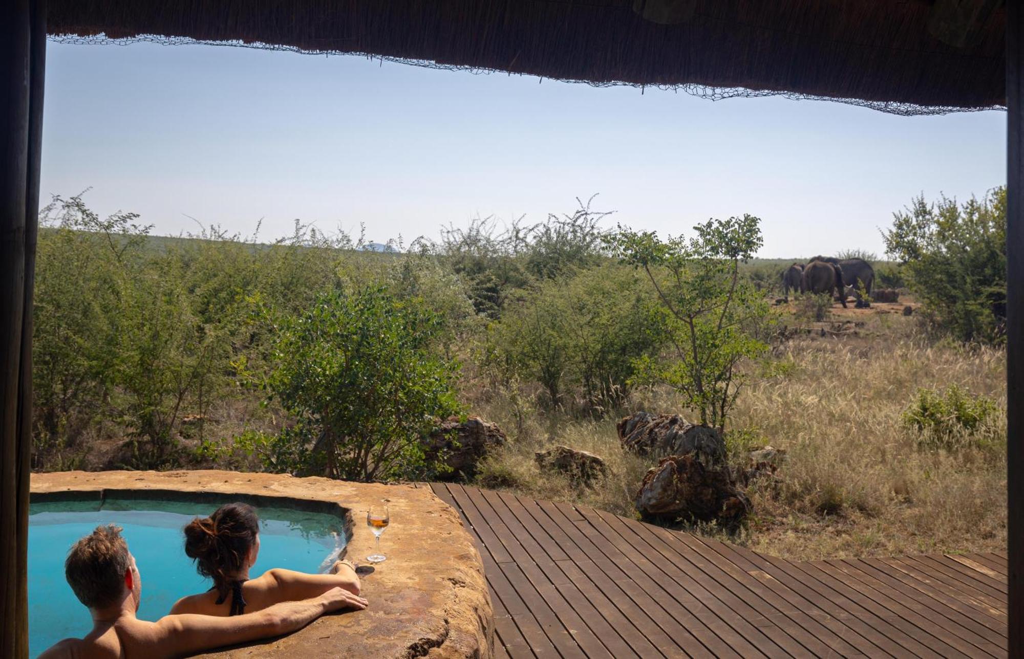 Rhulani Safari Lodge Madikwe Game Reserve Exterior photo